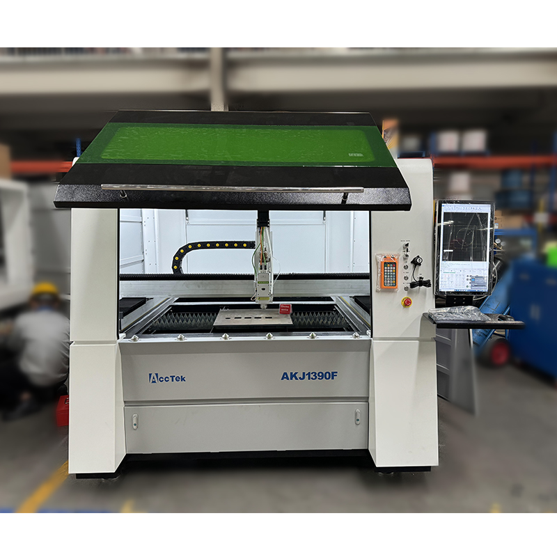 Raycus kecil 1390 1318 1,5 kW  - Industrial Laser Price ulasan dan harga