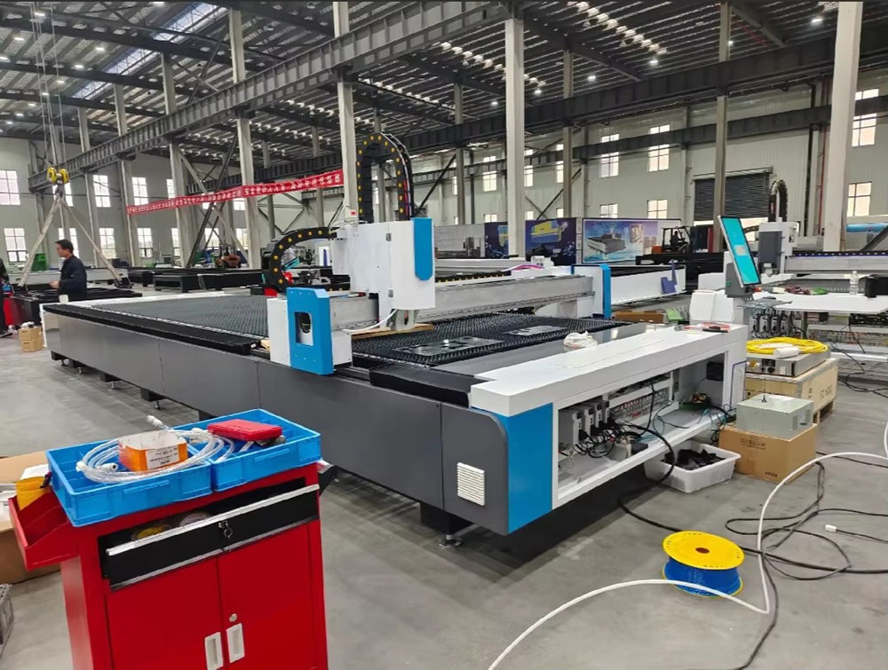Mesin Pemotong Laser Serat CNC - Industrial Laser Metal Cutter ulasan dan harga